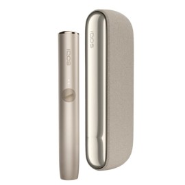 IQOS ILUMA Set Pod Mod, şampanya rengi tutucu ve cihazı