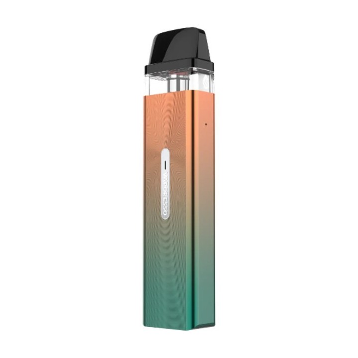 Vaporesso XROS Mini Pod Mod turkuaz-turuncu gradient renkli kompakt elektronik sigara.